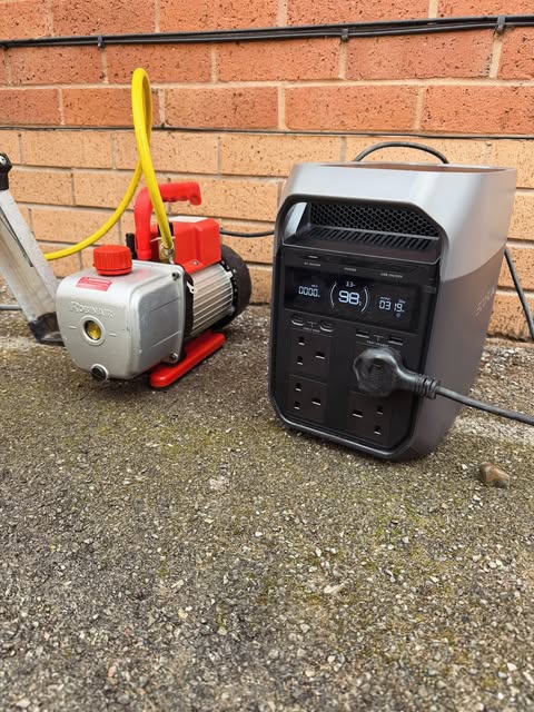 Pick Aircon installation 10